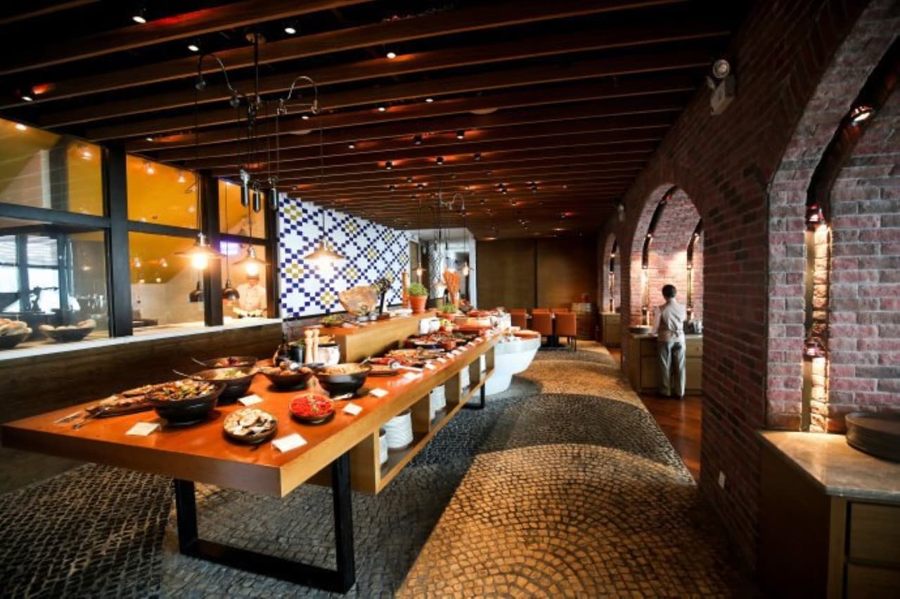Macau Tower: Tromba Rija Portuguese Dining Experience - image 5